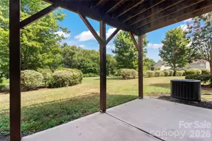 9768 Walkers Glen Dr NW, Concord, NC 28027 - Photo 22