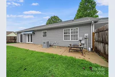 1585 Nathanial Street, Newton, NC 28658 - Photo 10