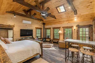 458 Rio Verde Dr, Zirconia, NC 28790 - Photo 10