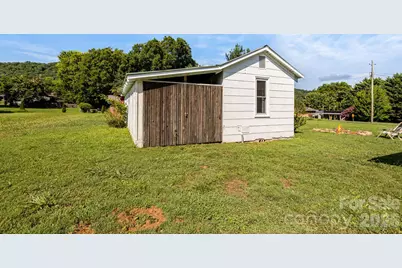 227 Lawson Street, Hot Springs, NC 28743 - Photo 28