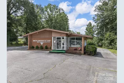 111 W Rutledge Avenue, Gaffney, SC 29340 - Photo 4