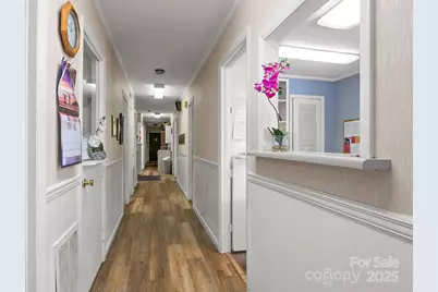 111 W Rutledge Avenue, Gaffney, SC 29340 - Photo 8