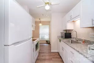 9034 McAlpine Cove Ct, Charlotte, NC 28270 - Photo 8