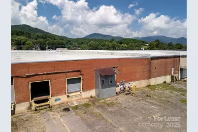 144 Water Street, Old Fort, NC 28762 - Photo 20