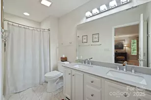 44 Gray Wolf Ln, Hendersonville, NC 28792 - Photo 12