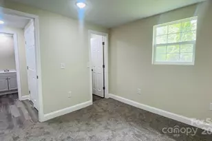 393 Cherry St, Wadesboro, NC 28170 - Photo 18