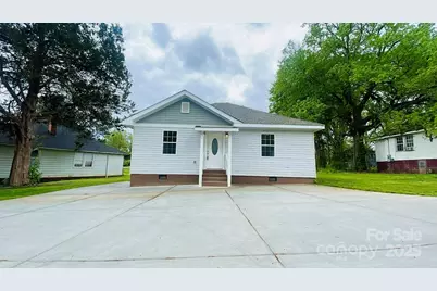 393 Cherry Street, Wadesboro, NC 28170 - Photo 2