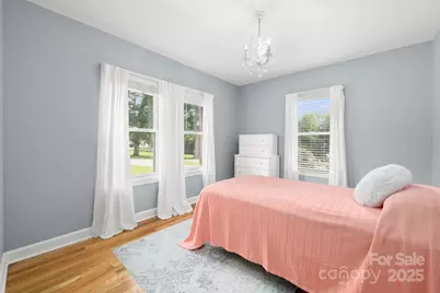 429 Brooklyn Avenue, Hendersonville, NC 28792 - Photo 26