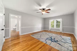 429 Brooklyn Ave, Hendersonville, NC 28792 - Photo 16