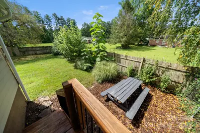 429 Brooklyn Avenue, Hendersonville, NC 28792 - Photo 22