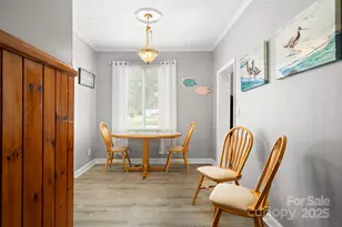 429 Brooklyn Ave, Hendersonville, NC 28792 - Photo 34