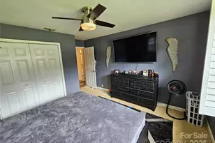 116 Hilltop Ave, Valdese, NC 28690 - Photo 28