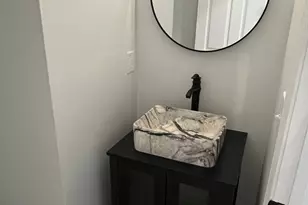 311 Drury Dr, Charlotte, NC 28206 - Photo 8