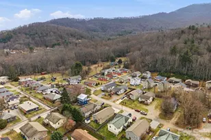 9 Half Moon Dr, Swannanoa, NC 28778 - Photo 36