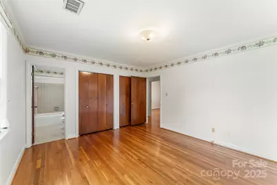 4745 16th Street Drive NE, Hickory, NC 28601 - Photo 12