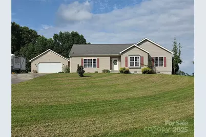 21 Persimmon Drive, Mills River, NC 28759 - Photo 2