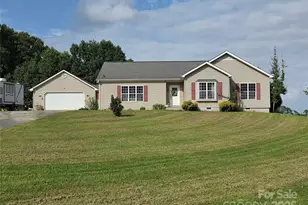 21 Persimmon Dr, Mills River, NC 28759 - Photo 2