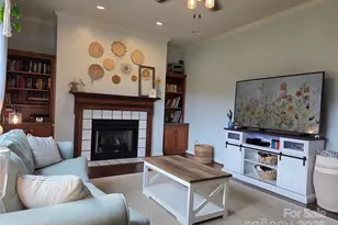 21 Persimmon Dr, Mills River, NC 28759 - Photo 6