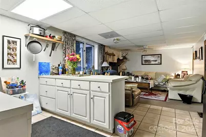 530 5th Street NW, Hickory, NC 28601 - Photo 32