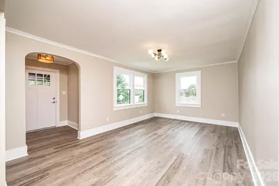 1105 Wildwood Road NE, Lenoir, NC 28645 - Photo 8