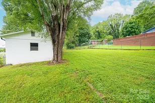 1105 Wildwood Road NE, Lenoir, NC 28645 - Photo 34