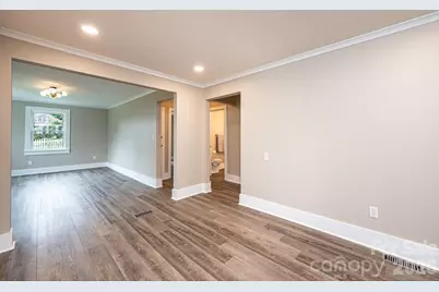 1105 Wildwood Road NE, Lenoir, NC 28645 - Photo 10