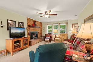 1074 Nikanor Rd, West Jefferson, NC 28694 - Photo 8