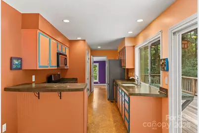 15 Mayfield Road, Asheville, NC 28804 - Photo 8