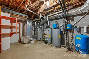 15 Mayfield Rd, Asheville, NC 28804 - Photo 24