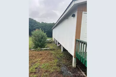 3506 Springs Road NE, Hickory, NC 28601 - Photo 8