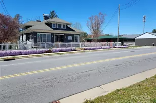 178 S Caldwell St, Brevard, NC 28712 - Photo 1