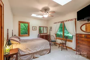 300 Sweet Birch Ln, Tuckasegee, NC 28783 - Photo 20