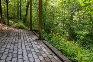 300 Sweet Birch Ln, Tuckasegee, NC 28783 - Photo 34