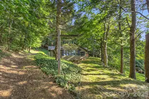 3605 Skyuka Mountain Rd, Columbus, NC 28722 - Photo 24