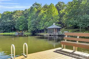 3605 Skyuka Mountain Rd, Columbus, NC 28722 - Photo 2