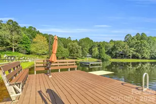 3605 Skyuka Mountain Rd, Columbus, NC 28722 - Photo 32