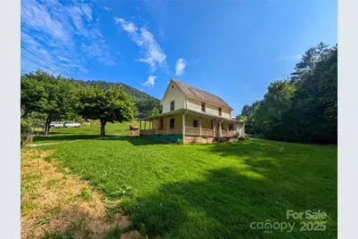 540 Pound Mill Branch Road NE, Burnsville, NC 28714 - Photo 2