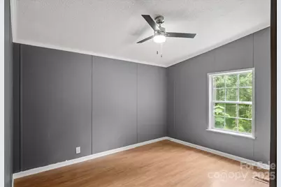 299 Foxtail Heights Drive, Marion, NC 28752 - Photo 22