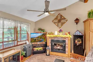 346 Wendy Way, Clyde, NC 28721 - Photo 8