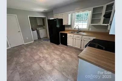 1568 Conway Court, Granite Falls, NC 28630 - Photo 4