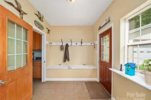 2216 Beans Creek Rd, Bakersville, NC 28705 - Photo 12