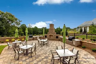 12417 Old Iron Ln, Charlotte, NC 28215 - Photo 40