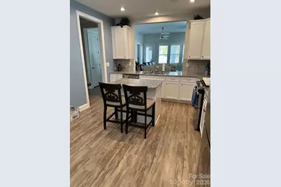 12417 Old Iron Lane, Charlotte, NC 28215 - Photo 8