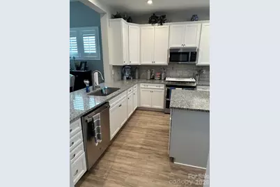 12417 Old Iron Lane, Charlotte, NC 28215 - Photo 6