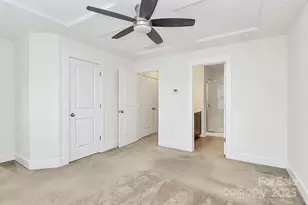 2564 Tranquil Oak Pl, Charlotte, NC 28206 - Photo 24