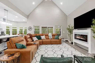 2002 Pln Fld Dr, Bessemer City, NC 28016 - Photo 6