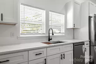 501 N Main St, China Grove, NC 28023 - Photo 8