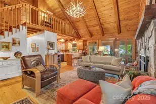 926 White Oak Mountain Rd, Columbus, NC 28722 - Photo 4