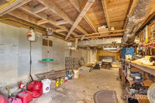 926 White Oak Mountain Rd, Columbus, NC 28722 - Photo 34