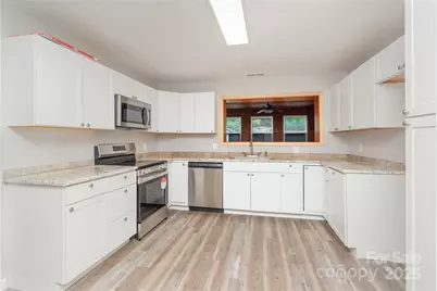 1041 Crowders Creek Road, Gastonia, NC 28052 - Photo 8